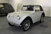 「フライングフェザー」