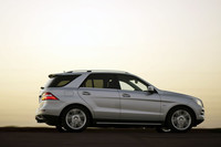 新型「メルセデス・ベンツMクラス」販売開始の画像