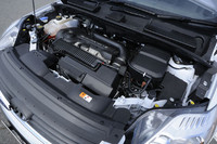 「クーガ」は、比較的珍しい直5ユニットを搭載。今回取り上げる3台のなかで最もパワフルかつトルキーな心臓である。