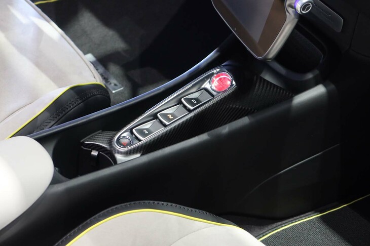 マクラーレン・アルトゥーラ スパイダー（シフトセレクター）