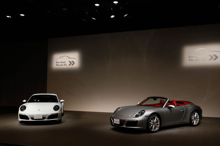 ポルシェ911カレラSカブリオレ（7AT）