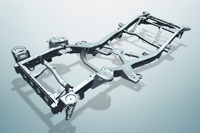 従来モデルの1.5倍という剛性を誇る「スズキ・ジムニー」のラダーフレーム。徳の高いクロカン野郎は、この写真だけでゴハン3杯いけるのだとか。