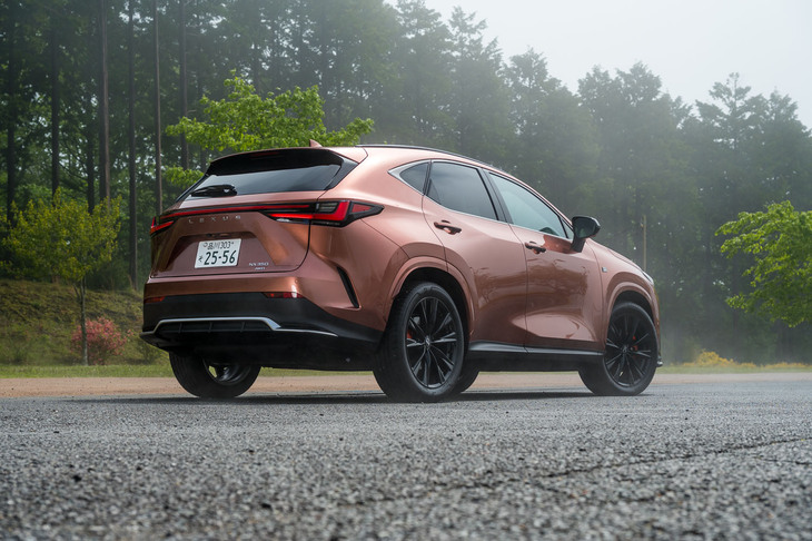 レクサスNX350“Fスポーツ”