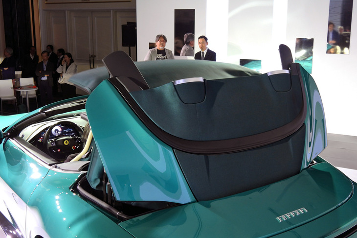 フェラーリ・アマルフィ スパイダー（トノカバー）