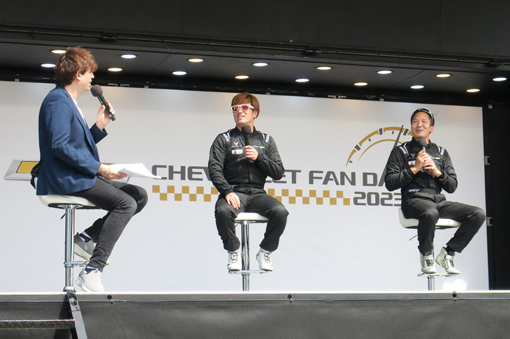 特設ステージでは、デモランなどでハンドルを握ったレーシングドライバーによる、新型「シボレー・コルベットZ06」のトークショーも実施された。