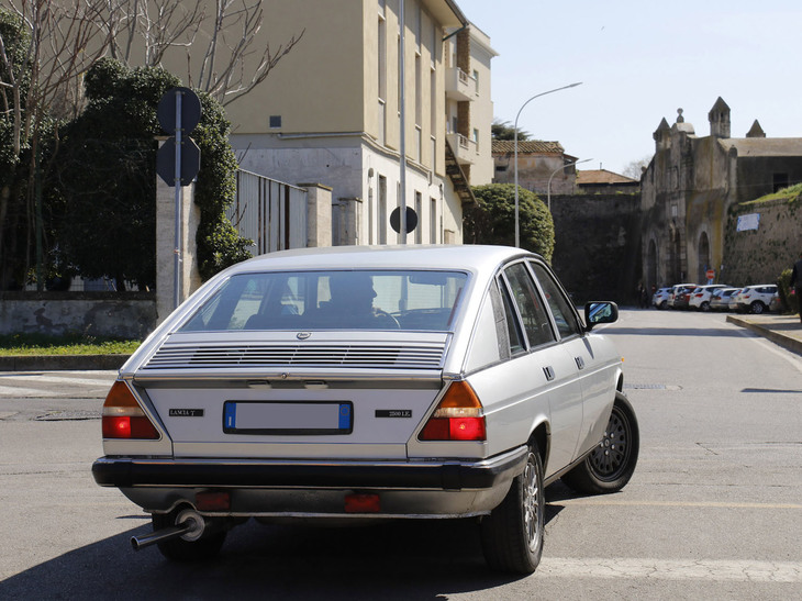 「ガンマ」を通勤の足としてガンガン使っているのが、ヴァスコさんの潔いところ。