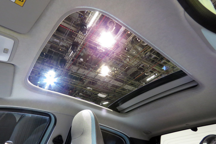 ルノー・トゥインゴ インテンス キャンバストップ（キャンバストップ）