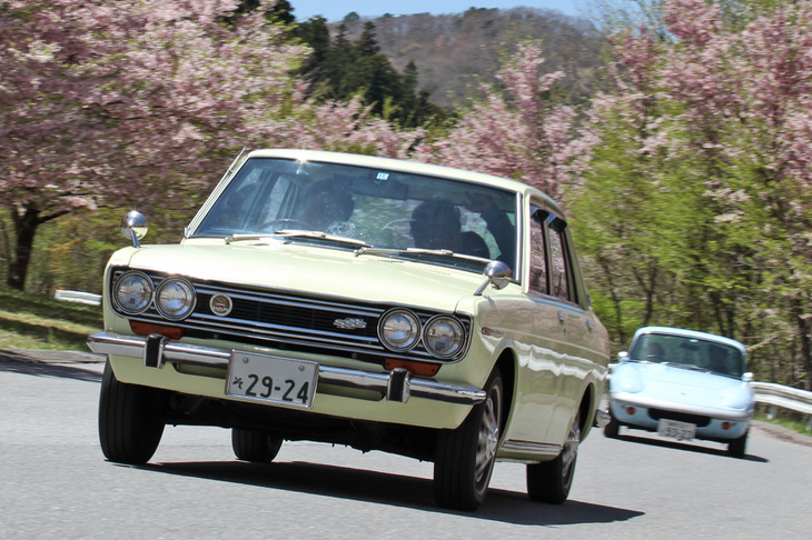 1969年「ダットサン・ブルーバード1600SSS」。内外装ともオリジナルを保った型式名510こと3代目ブルーバードの高性能グレード。