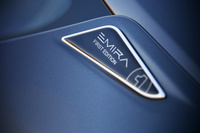 エルシーアイが2リッター直4エンジンを搭載した「ロータス・エミーラ」の受注を開始の画像