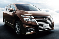 日産エルグランドの装備が充実