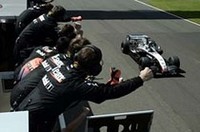 【F1 2005】第11戦イギリスGP、モントーヤがマクラーレンで初優勝！