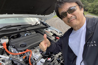 パワーユニットは、私がお気に入りの2リッター直4直噴エンジンに、ホンダ独自の2モーター内蔵CVTを組み合わせたハイブリッドシステム「e：HEV」。エンジン単体で最高出力141PS、最大トルク182N・mを、モーターは同184PS、同315N・mを発生する。