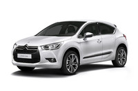 「DS4 Chic」（Pack Perso装着車）
