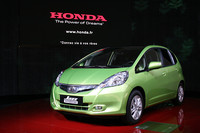 ホンダの主役は「ジャズハイブリッド」（フィットハイブリッド）。
