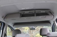 約24リッターの容量を誇るオーバーヘッドコンソール。ボックスの中は繋がっている。