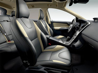 「ボルボXC60」にスポーティな「R-DESIGN」を新ラインナップの画像