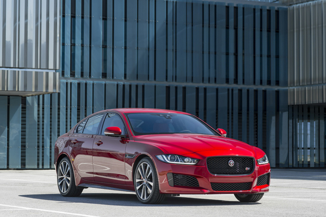 ジャガー x j6  3.2 ジャガーXE 2.0（FR/8AT）／XE 3.0（FR/8AT）／XE 2.0ディーゼル（FR