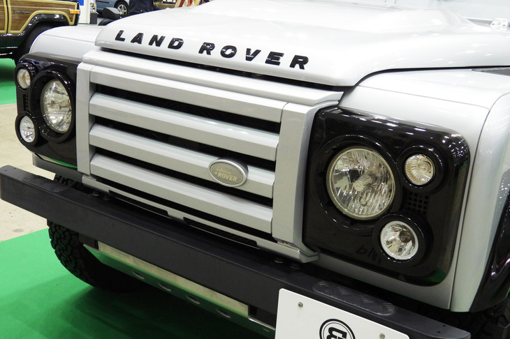 ランドローバー ディフェンダーX-Tech 2.4 TDCI（2012年）／BESPOKES TOKYO