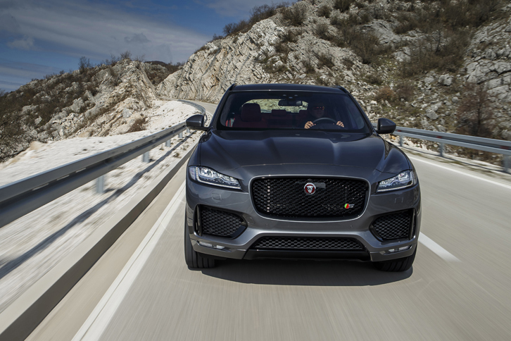 ジャガーFペース S