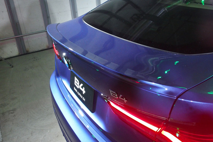 BMWアルピナB4グランクーペ（リアスポイラー）