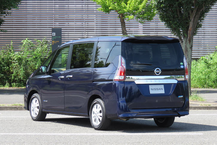 日産セレナG（エクステリア）