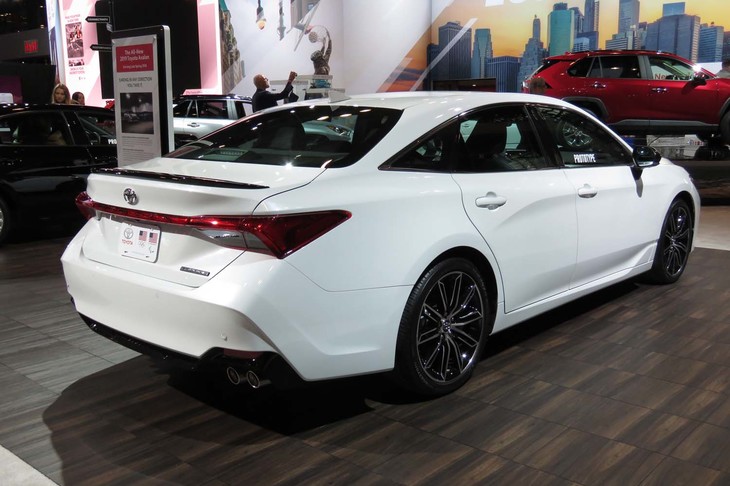 トヨタ・アバロン