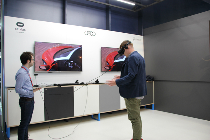 フェイスブック傘下の企業であるオキュラスの展示スペース。参加企業によるアウディのためのARゴーグルのデモが展開されていた。