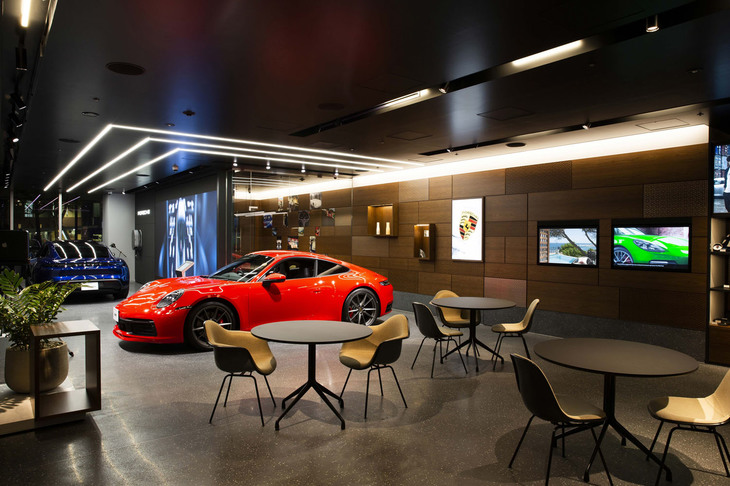 ポルシェスタジオ日本橋