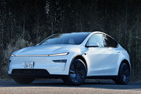 テスラ・モデルYプレミアム ロングレンジAWD