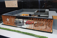 THE CROWNの店舗は、「格子」と「軒」をキーにデザインされている。