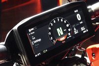 ドゥカティが「XディアベルV4」を日本に導入　高い動力性能が自慢のスポーツクルーザーの画像