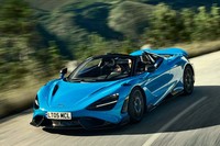 0-100km/h加速は2.8秒　マクラーレンの新型オープンスポーツカー「765LTスパイダー」登場の画像