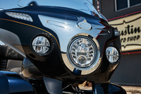 「ロードマスター エリート」の大型フェアリング。可動式ウインドシールドが備わる。