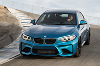 「BMW M2クーペ」に6段MT仕様が登場