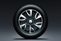 専用15インチアルミホイール（切削光輝）＆185/65R15 88Sタイヤ