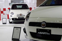 チューンドフィアットの「アバルト」、オートサロン会場でお披露目の画像
