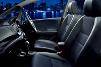 「フィットシャトル」に“クールな”特別仕様車の画像