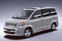 トヨタ「ヴォクシー」一部改良、特別仕様車も発売の画像