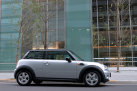 MINIクーパー（FF/6AT）【ブリーフテスト】の画像