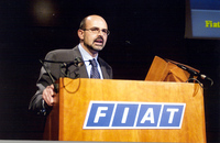 いまだ多くの人の脳裏にあるのはこの菱餅？マークに違いない。