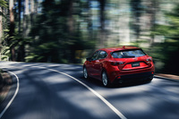 次期「マツダ・アクセラ」の姿が明らかにの画像