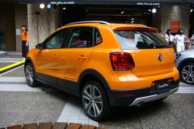 新型「VWクロスポロ」、販売開始 【ニュース】 - webCG
