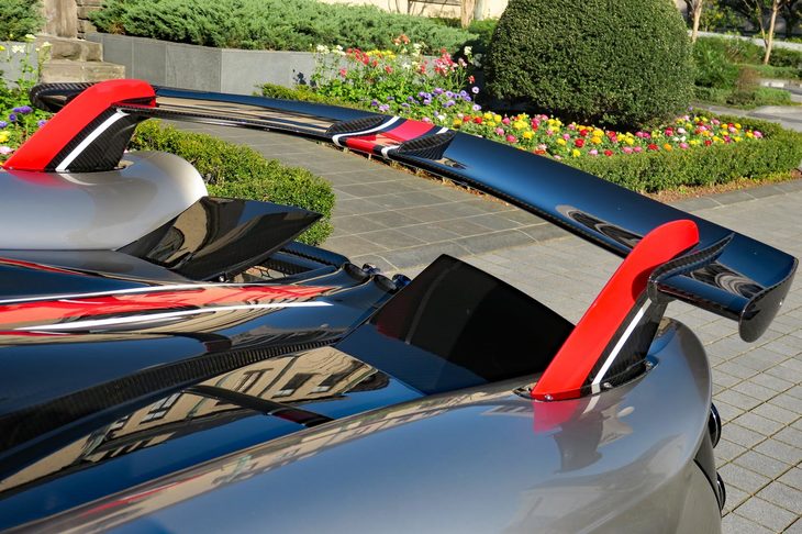 パガーニ・ウアイラ ロードスターBC（リアウイング）