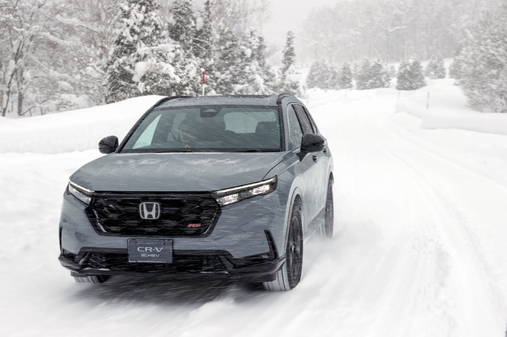 ホンダCR-V e：HEV RSブラックエディション