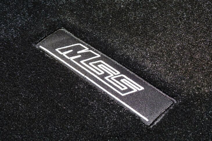 ミツオカM55ゼロエディション（「M55」ロゴ）