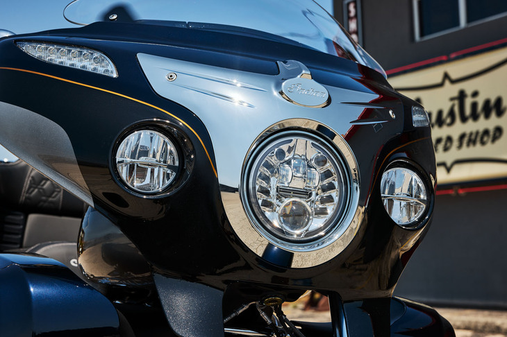 「ロードマスター エリート」の大型フェアリング。可動式ウインドシールドが備わる。