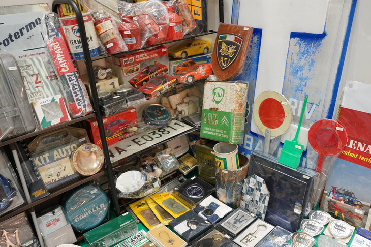 Savoia s.r.lのブース。