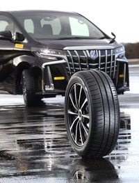 組み合わせる車種によっては硬さが気になるところもあった「エナセーブRV505」だが、全般的には「静粛性を悪化させることなく、走りのしっかり感を向上させたタイヤ」と評価できる仕上がりだった。