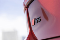 アウディS5アバント