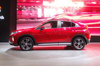 「エクリプス クロス」のボディーサイズは全長4405×全幅1805×全高1685mm。ホイールベースは2670mm。